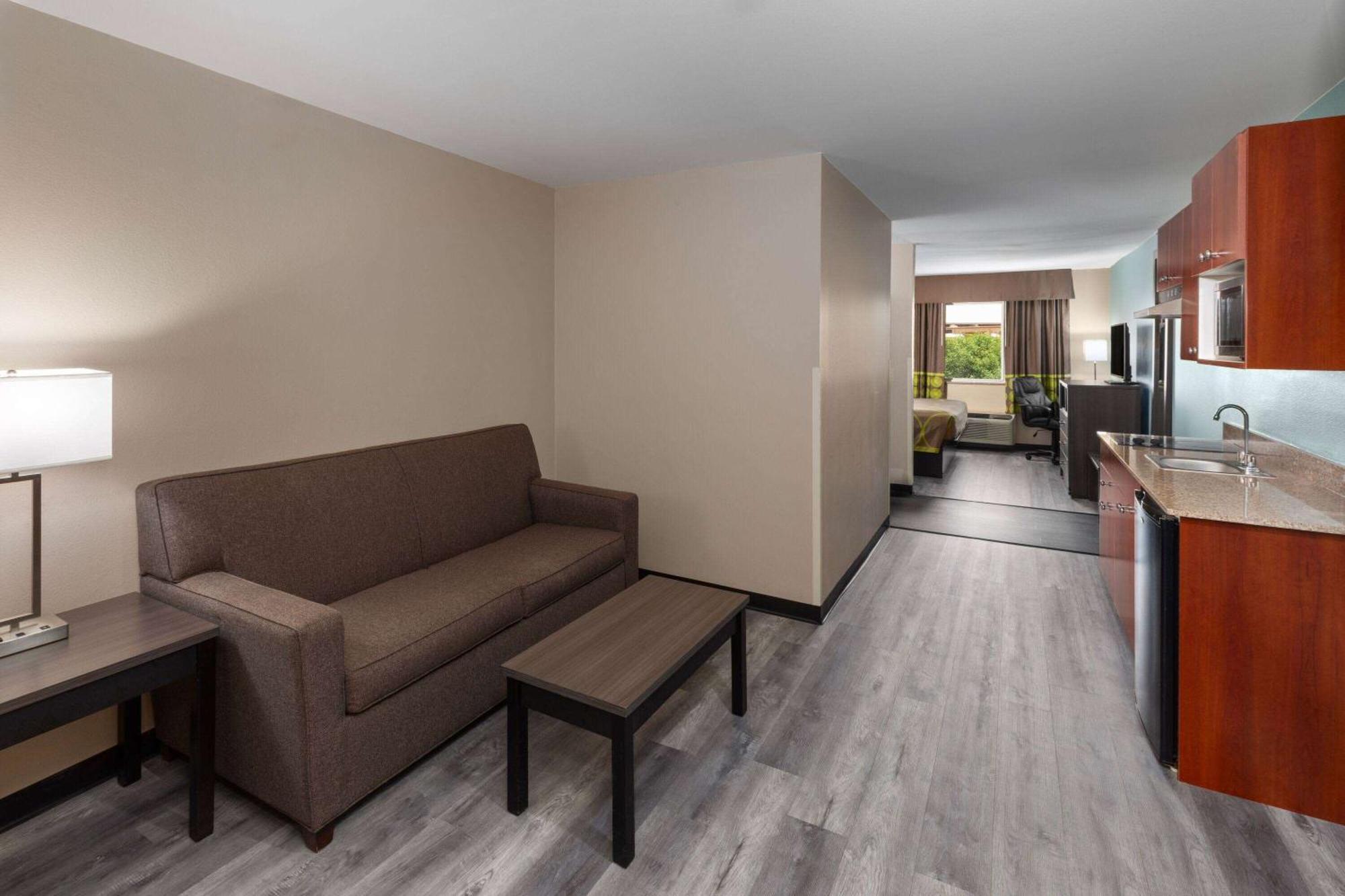 Hotel Super 8 By Wyndham Lubbock West Exterior foto